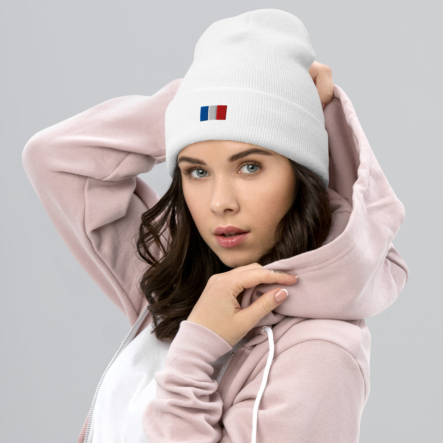 Bonnet Premium France brodé Unisexe – Chaud & Confortable — Product mockup