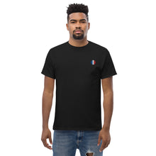T-shirt classique unisexe drapeau brodé France – Rond noir — vue de face
