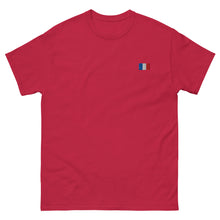 T-shirt classique unisexe drapeau brodé France – Rectangulaire — vue de face