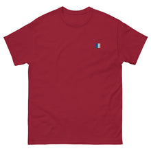 T-shirt classique unisexe drapeau brodé France – Rectangulaire — vue de face