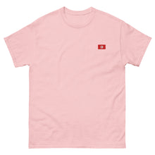 T-shirt classique unisexe drapeau brodé Tunisie – Rectangulaire rose clair — vue de face