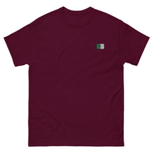 T-shirt classique unisexe drapeau brodé Algérie – Rectangulaire bordeaux — vue de face