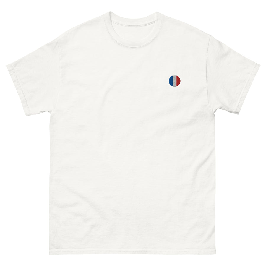 T-shirt classique unisexe drapeau brodé France – Rond — Product mockup