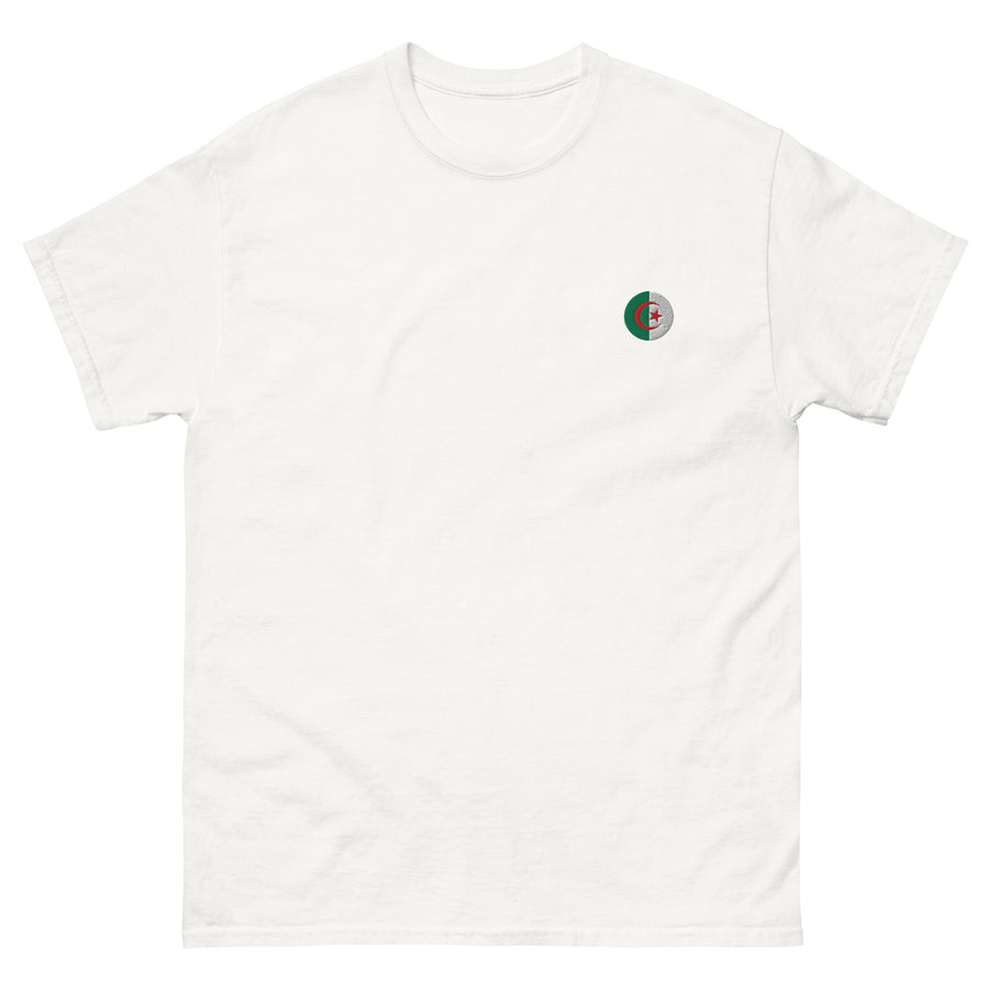 T-shirt classique unisexe drapeau brodé Algérie – Rond — Product mockup